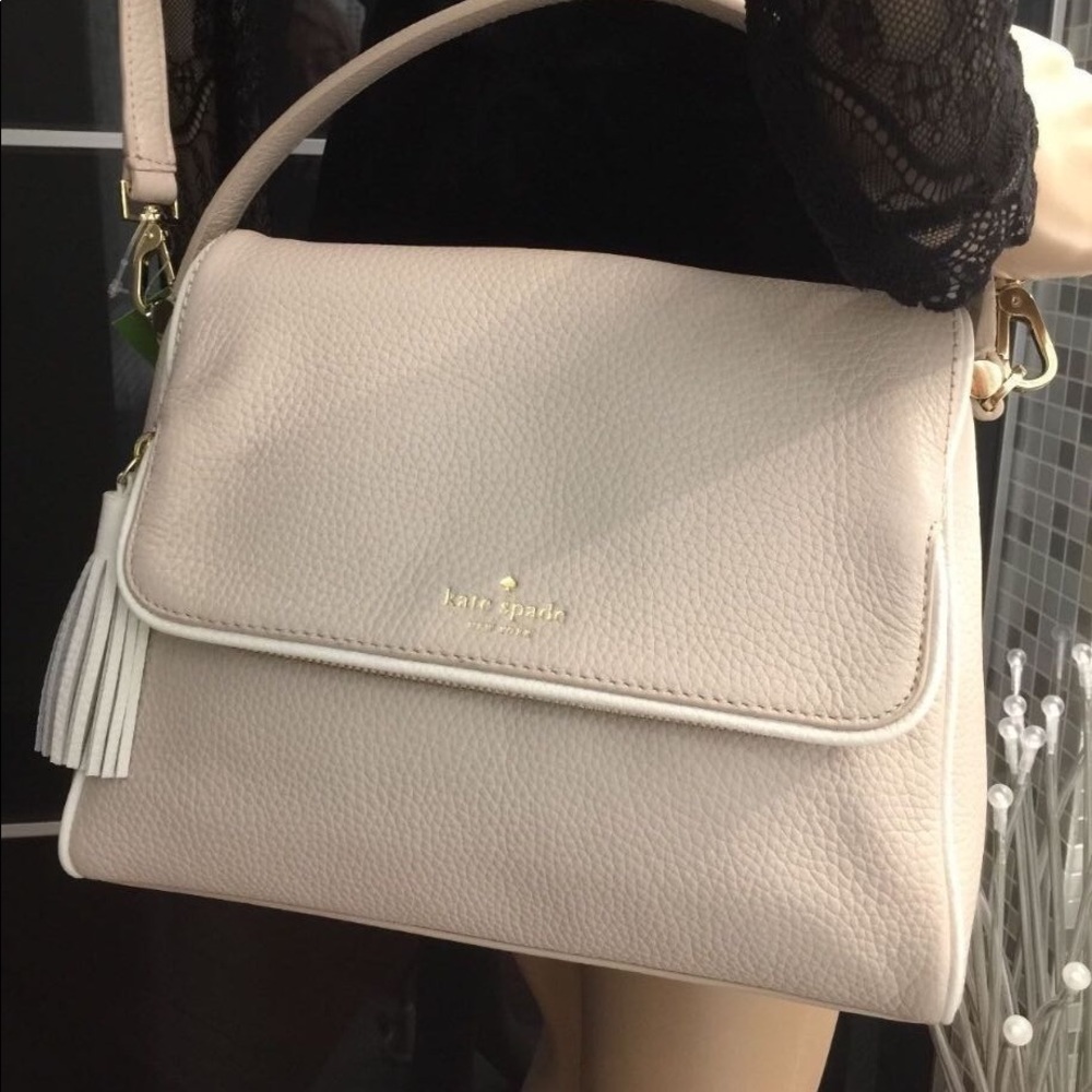 Pebble leather Kate Spade purse♠️